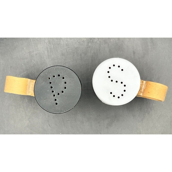 VTG New Mexico Souvenir Salt & Pepper Shakers-Road Runner- Glass Decorative - Picture 4 of 6